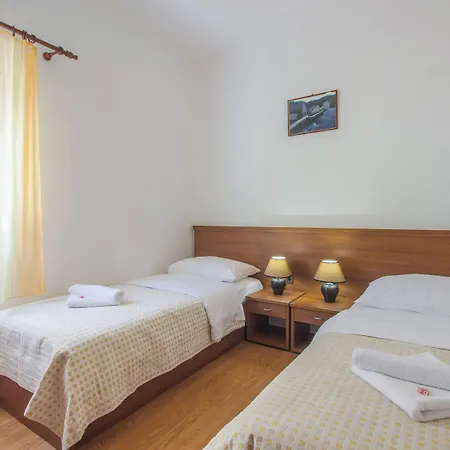 Hotel Plava Laguna Tisno