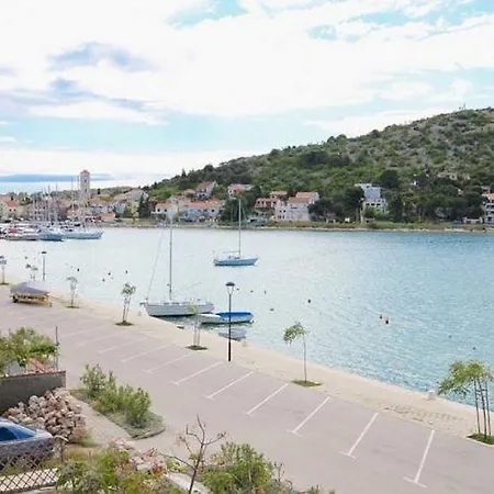 Plava Laguna Hotel 3*