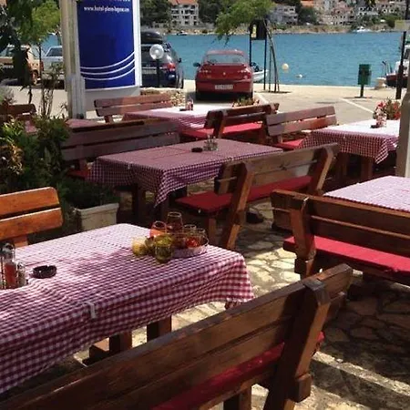 Hotel Plava Laguna